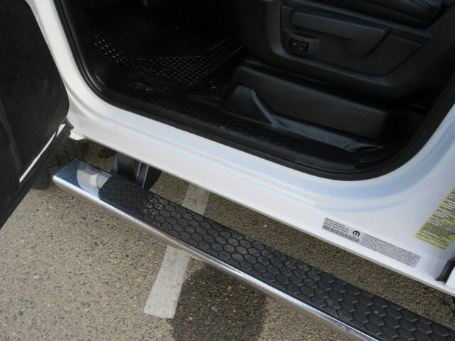 2022 Ram 3500 Tradesman/SLT/Laramie/Limited