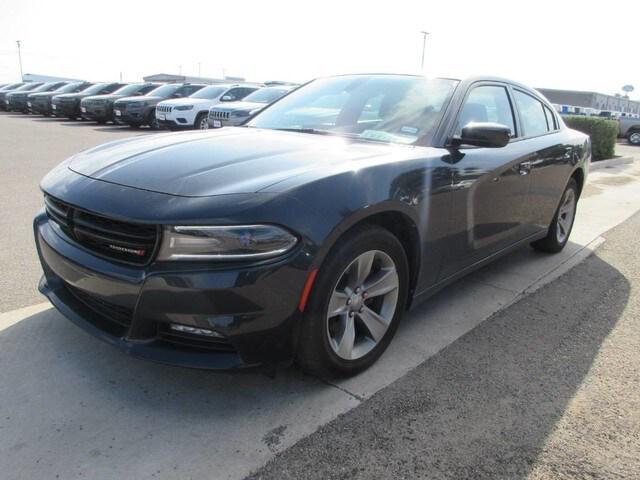 2017 Dodge Charger SXT RWD