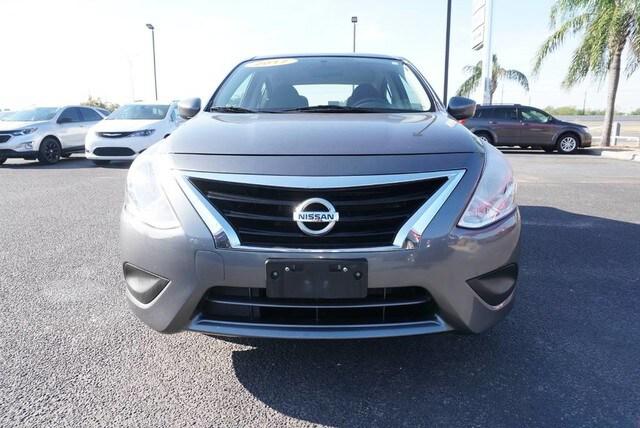 2017 Nissan Versa 1.6 S+