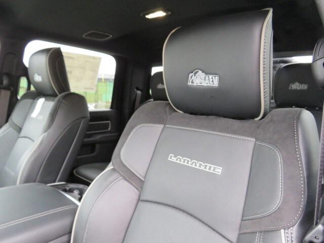 2021 Jeep Ram 2500 Laramie Crew Cab 4x4 6'4" Box