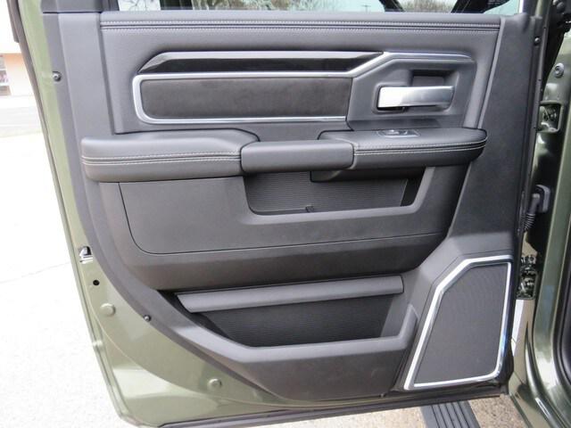 2021 Jeep Ram 2500 Laramie Crew Cab 4x4 6'4" Box