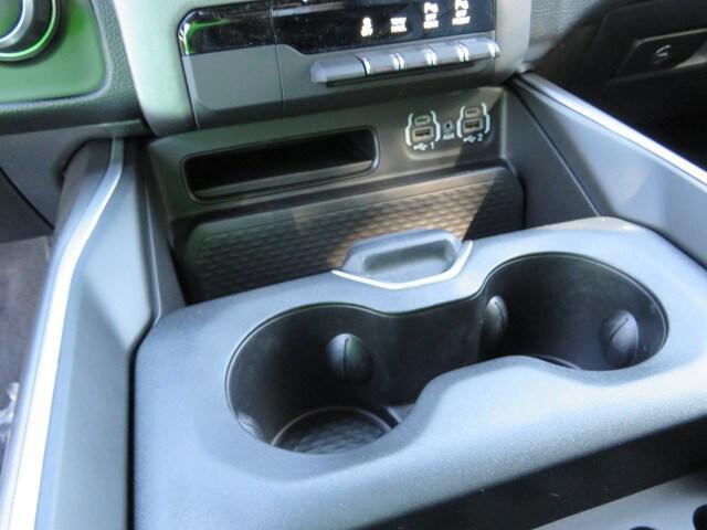 2022 Ram 1500 Big Horn Quad Cab 4x2 64 Box