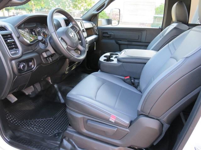 2022 Ram 3500 Tradesman/SLT