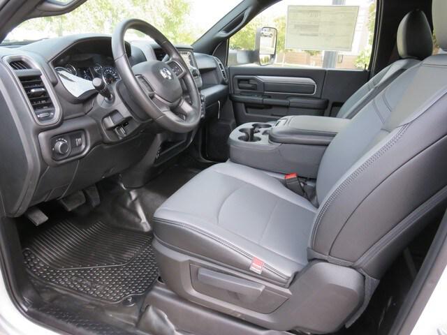 2022 Ram 3500 Tradesman/SLT