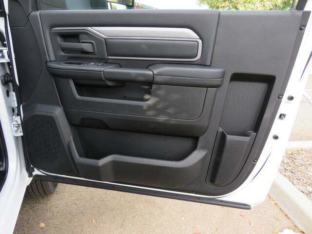 2022 Ram 3500 Tradesman/SLT