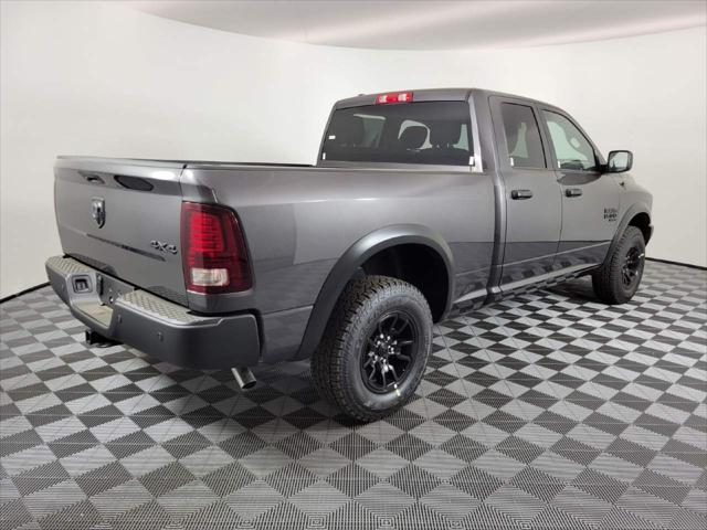 2022 RAM Ram 1500 Classic RAM 1500 CLASSIC WARLOCK QUAD CAB 4X4 64 BOX