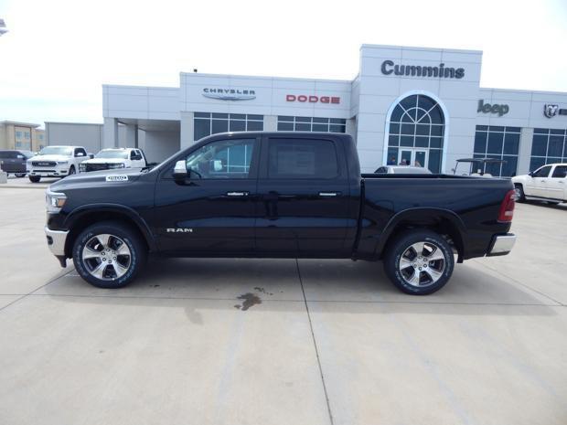 2019 Ram 1500 Laramie Crew Cab 4x4 5'7" Box