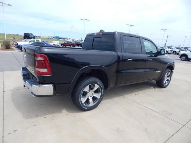2019 Ram 1500 Laramie Crew Cab 4x4 5'7" Box
