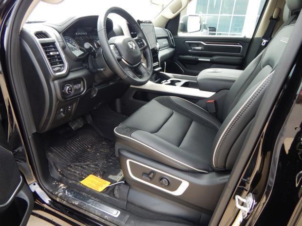 2019 Ram 1500 Laramie Crew Cab 4x4 5'7" Box