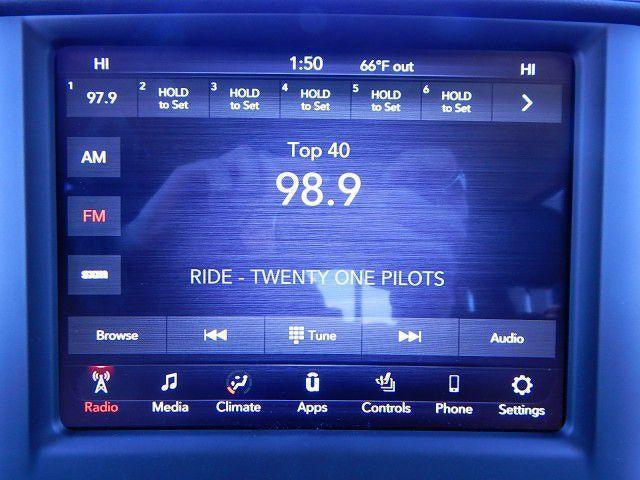 2020 Ram 1500 Laramie Crew Cab 4x4 5'7" Box