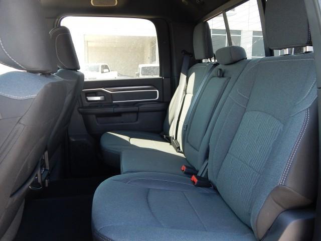 2022 Ram 2500 Big Horn Crew Cab 4x4 6'4" Box