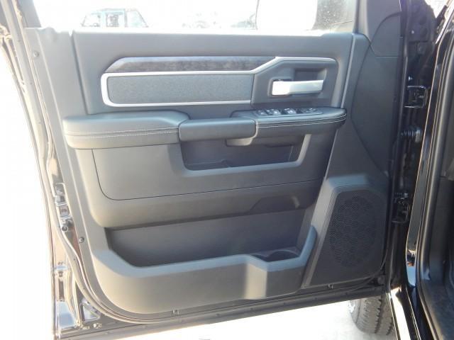 2022 Ram 2500 Big Horn Crew Cab 4x4 6'4" Box