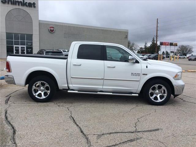 2017 RAM 1500 Laramie Crew Cab 4x4 57 Box