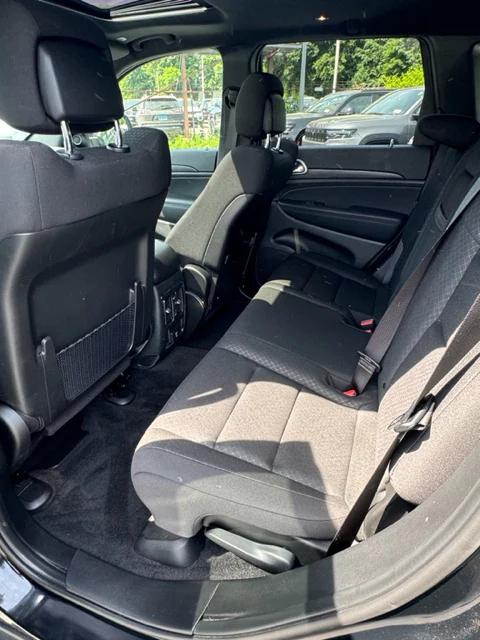 2022 Jeep Grand Cherokee Laredo E 4x4