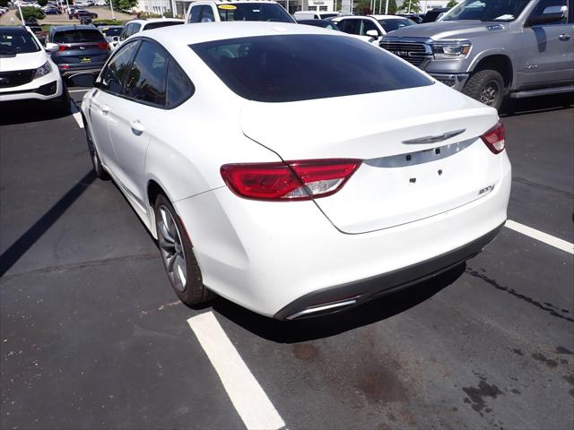 2016 Chrysler 200 S