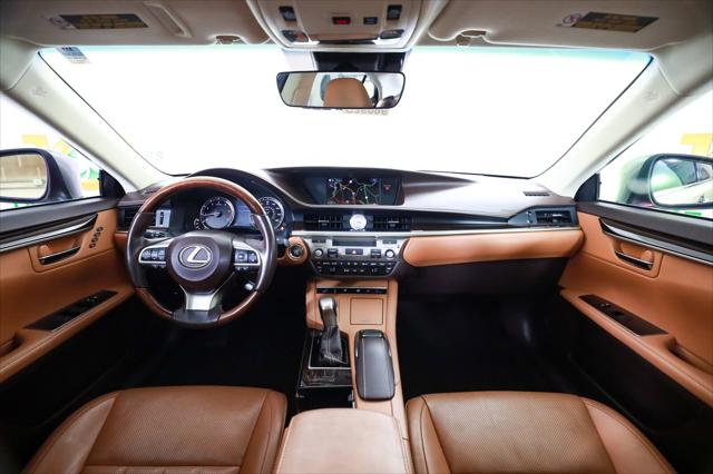 2016 Lexus ES 350 4dr Sdn