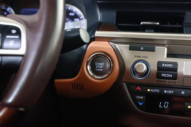 2016 Lexus ES 350 4dr Sdn