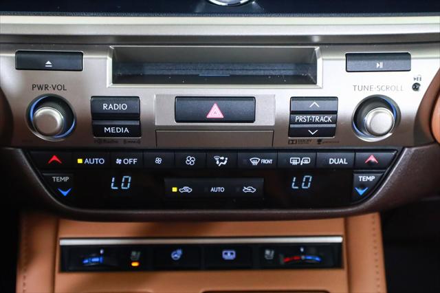 2016 Lexus ES 350 4dr Sdn