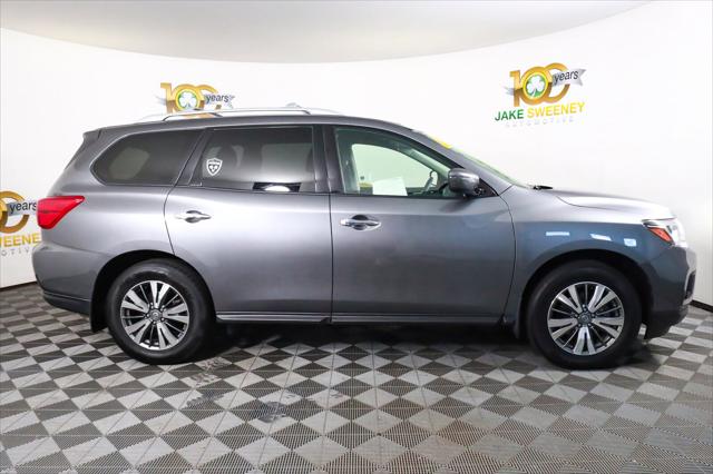 2020 Nissan Pathfinder S