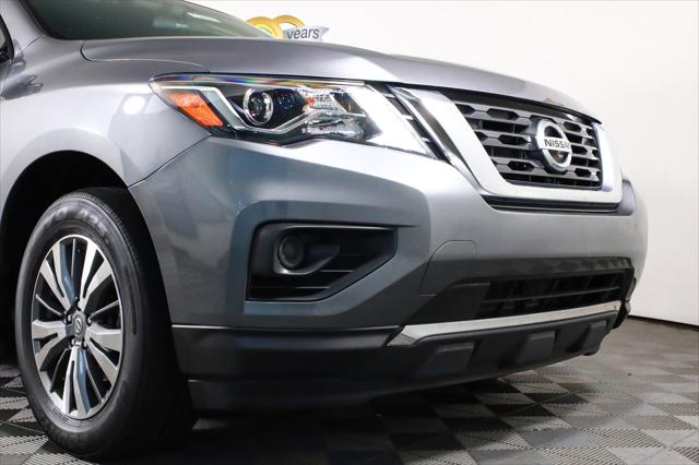 2020 Nissan Pathfinder S