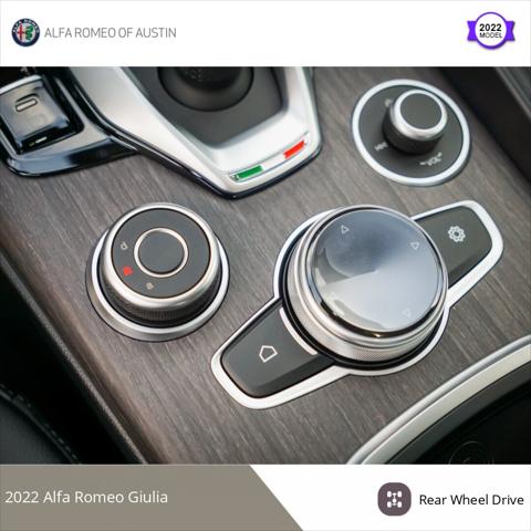 2022 Alfa Romeo Giulia Ti RWD