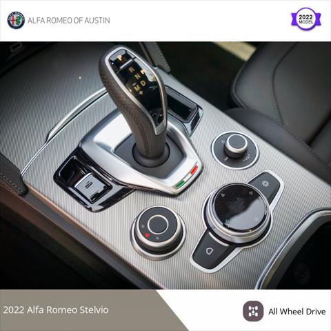 2022 Alfa Romeo Stelvio Veloce Ti AWD