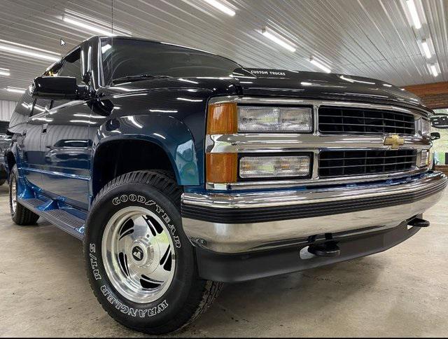 1996 Chevrolet Suburban 1500 Cheyenne