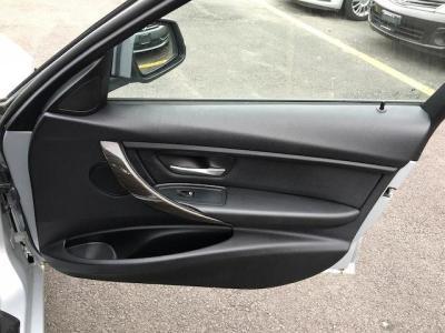 2015 BMW 3 Series 328i xDrive