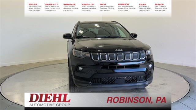 2022 Jeep Compass COMPASS LATITUDE 4X4