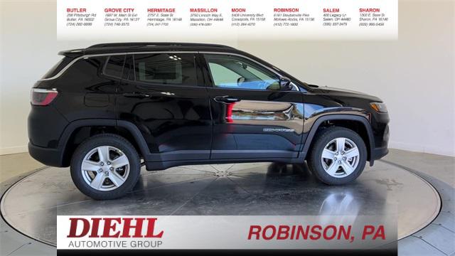 2022 Jeep Compass COMPASS LATITUDE 4X4