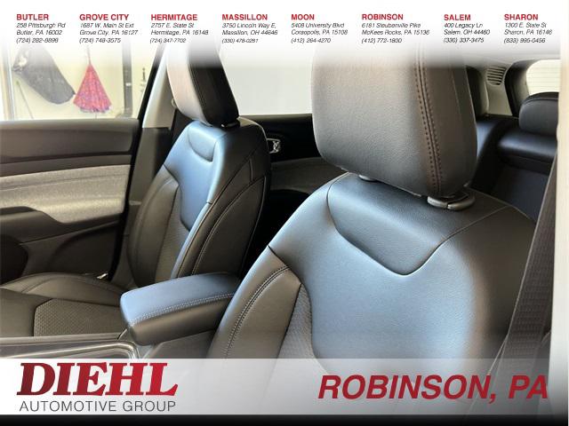 2022 Jeep Compass COMPASS LATITUDE 4X4