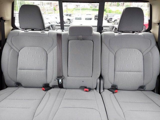 2020 RAM 1500 photo 13 of 31
