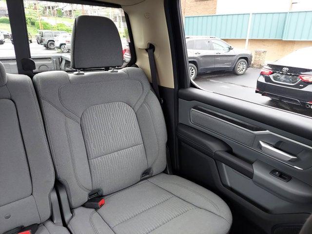2020 RAM 1500 photo 14 of 31