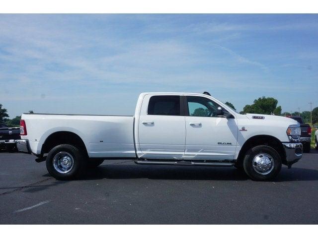 2020 RAM 3500 Big Horn Crew Cab 4x4 8 Box