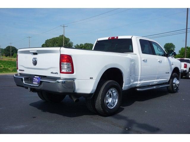 2020 RAM 3500 Big Horn Crew Cab 4x4 8 Box