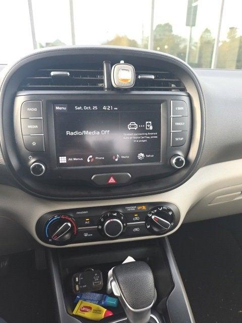 2022 Kia Soul LX 2022 Kia Soul LX