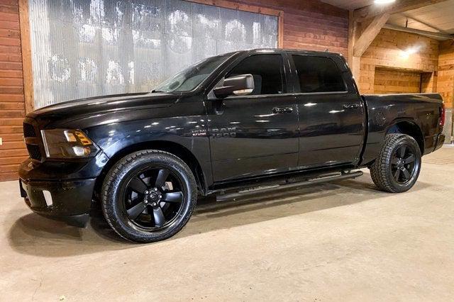 2018 RAM 1500 Lone Star Crew Cab 4x2 57 Box 2018 RAM 1500 Lone Star Crew Cab 4x2 57 Box