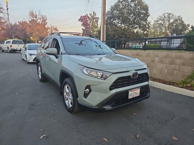 2020 Toyota RAV4 XLE