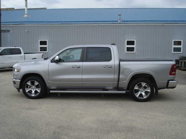 2019 RAM 1500 Laramie Crew Cab 4x4 57 Box