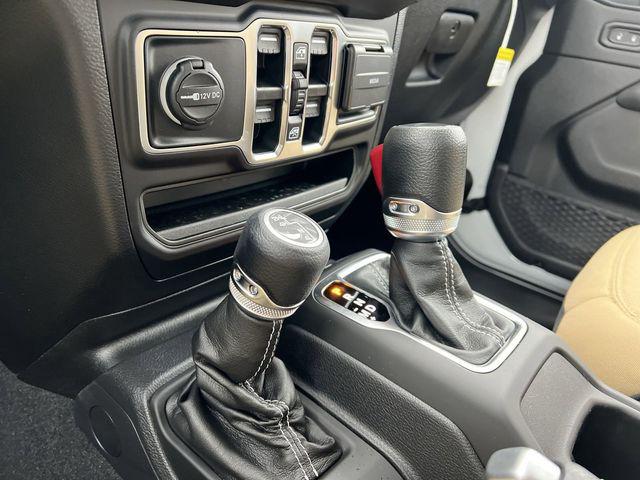 2022 Jeep Gladiator GLADIATOR OVERLAND 4X4