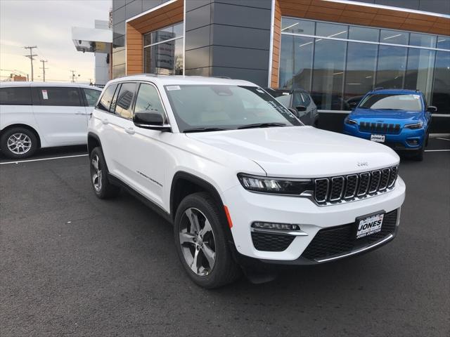 2023 Jeep Grand Cherokee GRAND CHEROKEE LIMITED 4X4