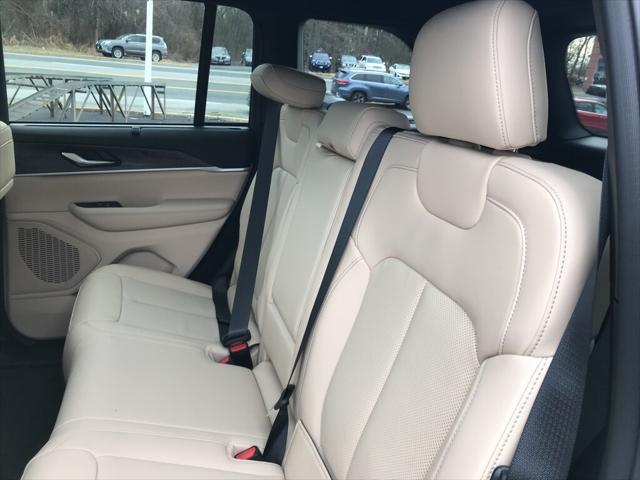 2023 Jeep Grand Cherokee GRAND CHEROKEE LIMITED 4X4