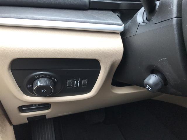 2023 Jeep Grand Cherokee GRAND CHEROKEE LIMITED 4X4