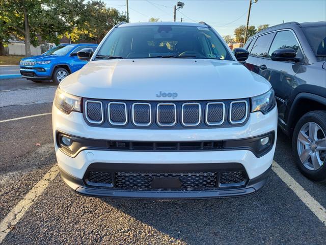 2022 Jeep Compass COMPASS LATITUDE 4X4