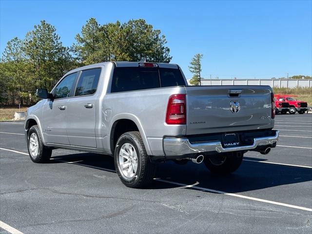 2022 RAM Ram 1500 RAM 1500 LARAMIE CREW CAB 4X4 57 BOX