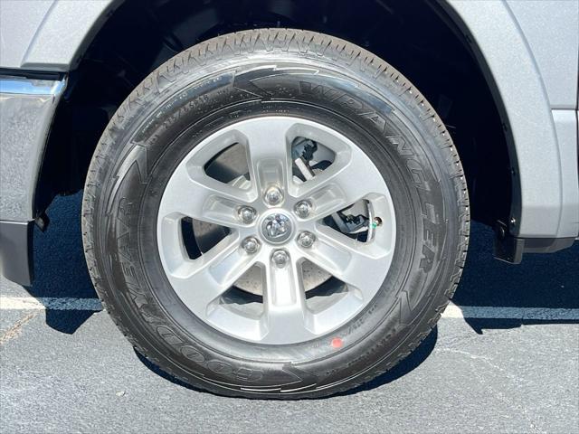 2022 RAM Ram 1500 RAM 1500 LARAMIE CREW CAB 4X4 57 BOX