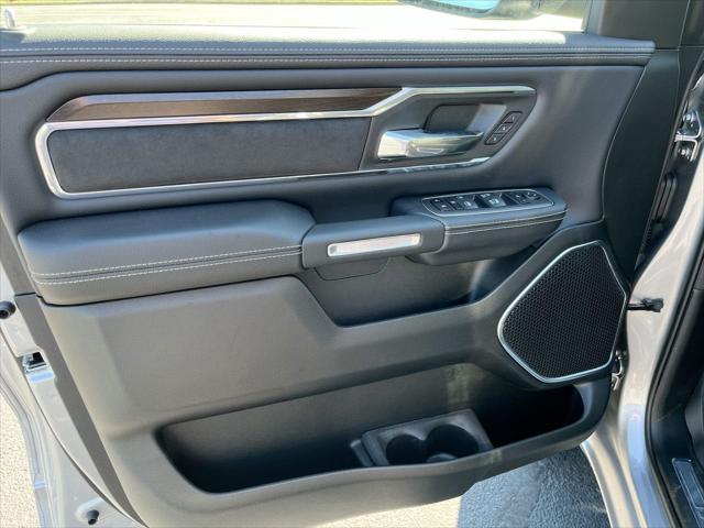 2022 RAM Ram 1500 RAM 1500 LARAMIE CREW CAB 4X4 57 BOX