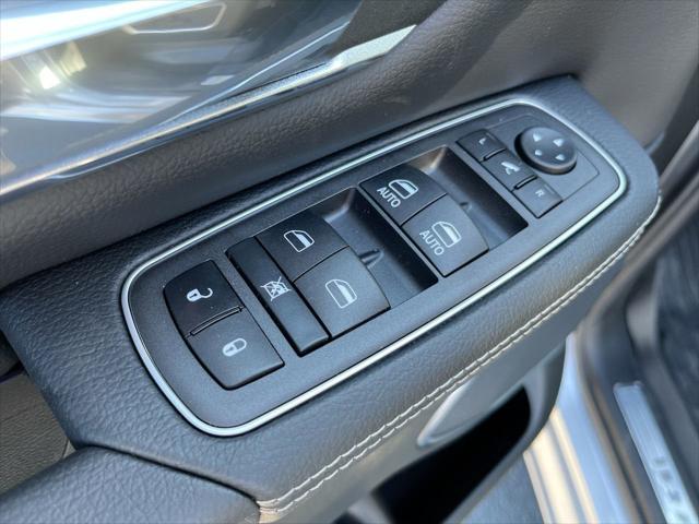 2022 RAM Ram 1500 RAM 1500 LARAMIE CREW CAB 4X4 57 BOX