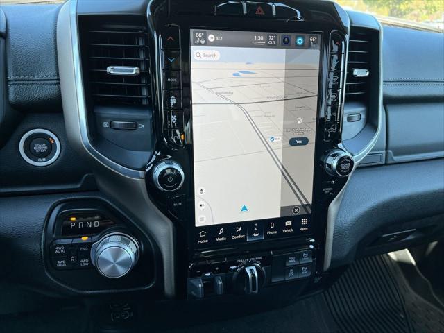 2022 RAM Ram 1500 RAM 1500 LARAMIE CREW CAB 4X4 57 BOX