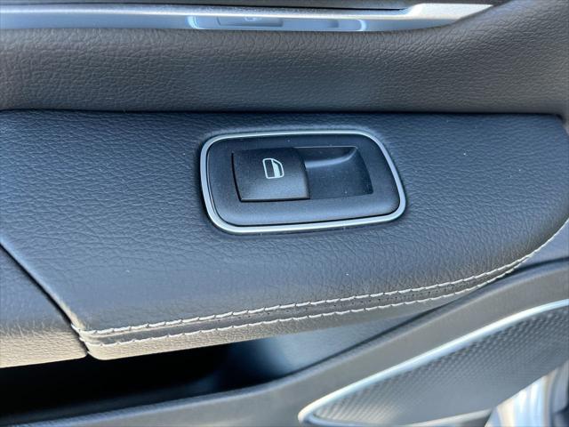 2022 RAM Ram 1500 RAM 1500 LARAMIE CREW CAB 4X4 57 BOX